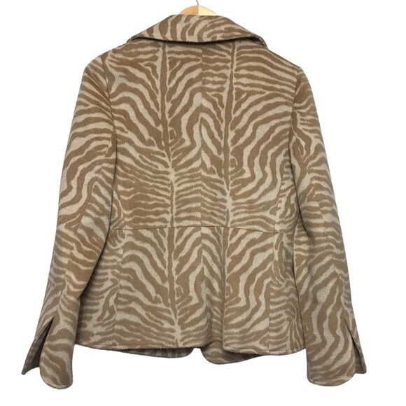 Carlisle‎ Celebrity Animal Print Angora/Wool Blazer - Picture 3 of 8